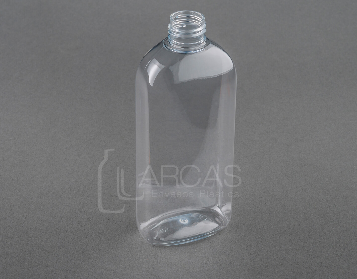 Fabricación de Botella PET 200ml transp. oval 24/410